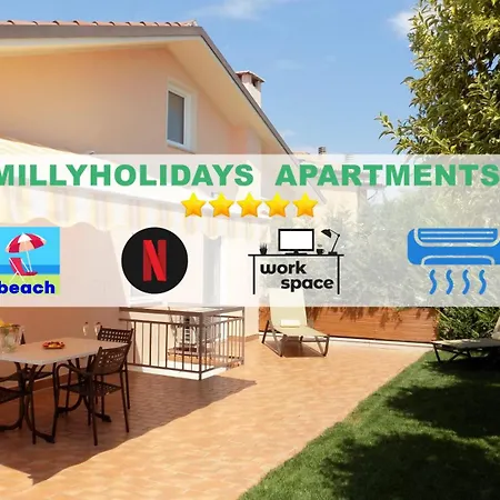 Millyholidays - Sunflower - Center - Nearby - Private Garden - Pool Apartment